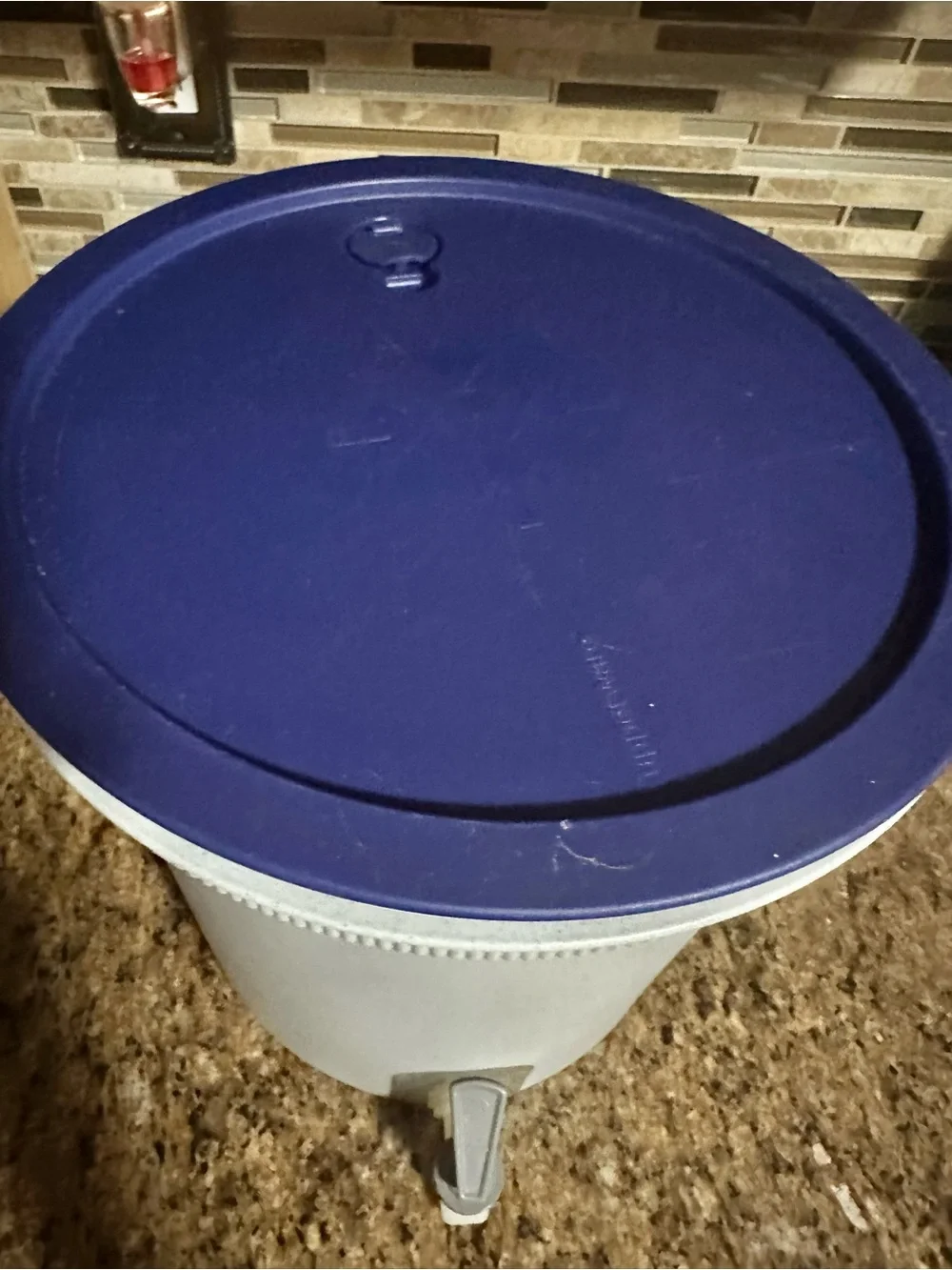 Tupperware Bucket Canister & Beverage Dispenser w/Handle - Grey Body, Blue Lid